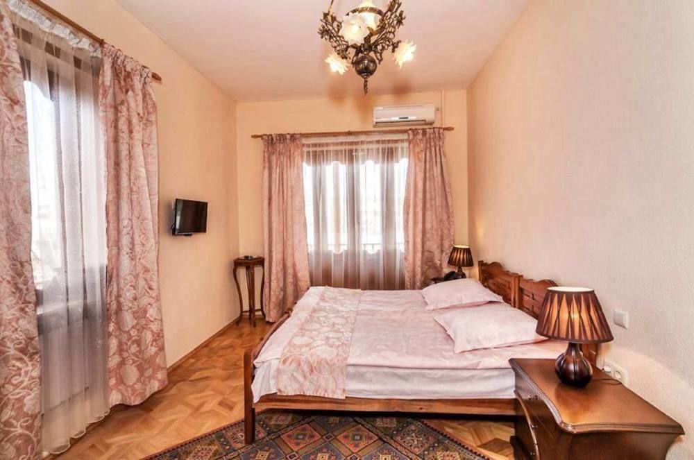 Hotel Vip Tbilisi Bagian luar foto